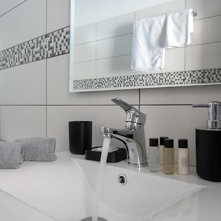 Apartment Litmus Fira (Santorini)