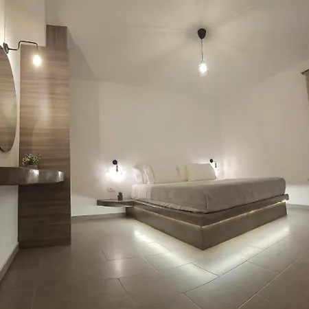 Litmus Apartment